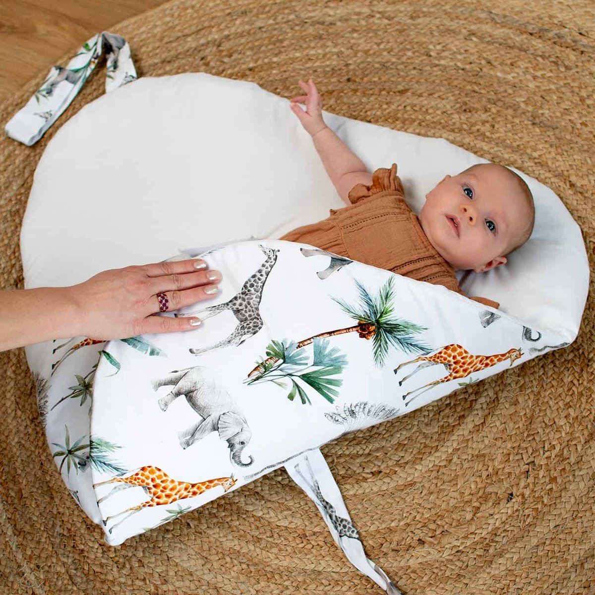 Gigoteuse d'emmaillotage évolutive EDEN beige imprimé animaux, SEVIRA KIDS