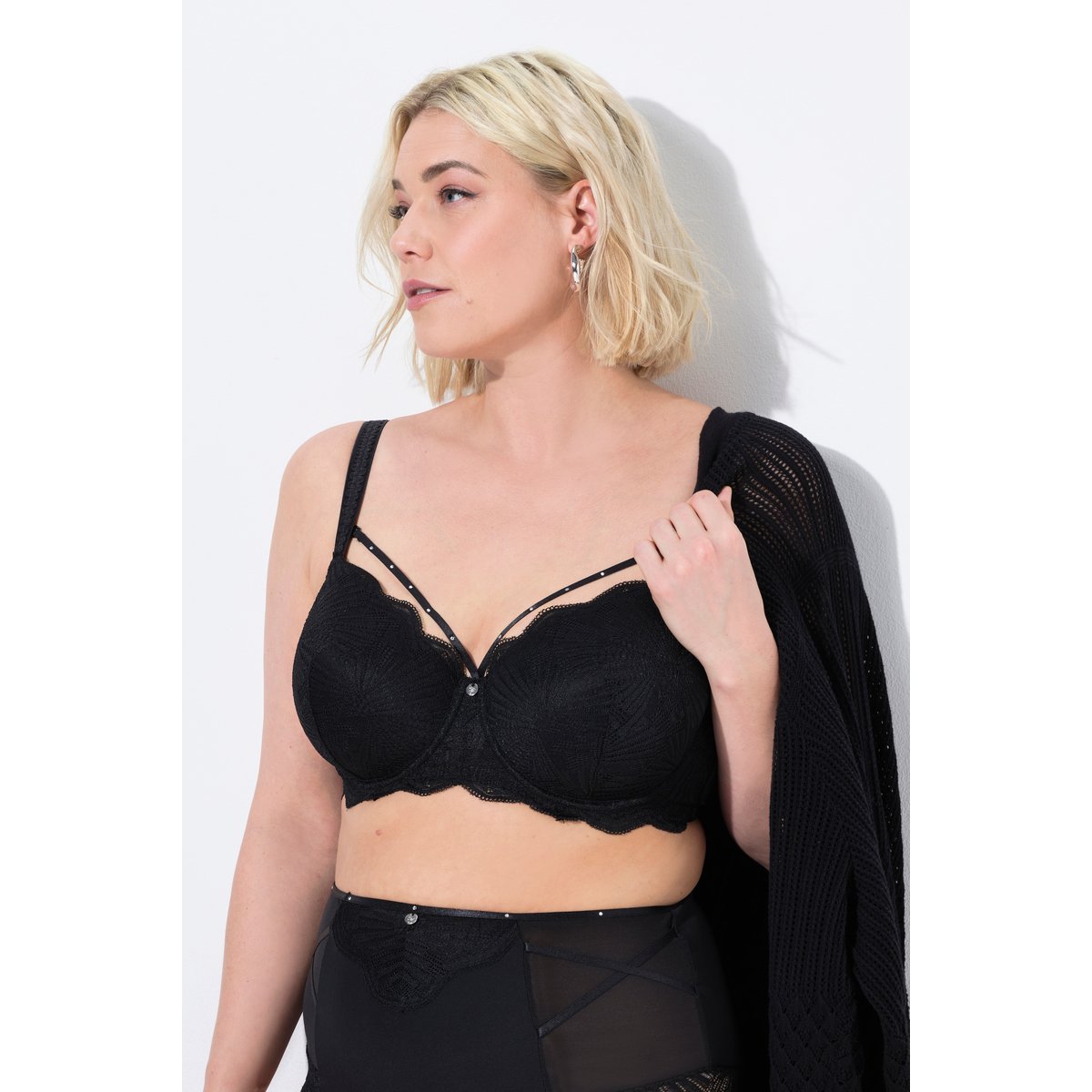 Soutien-gorge à armatures et bonnets noir, ULLA POPKEN