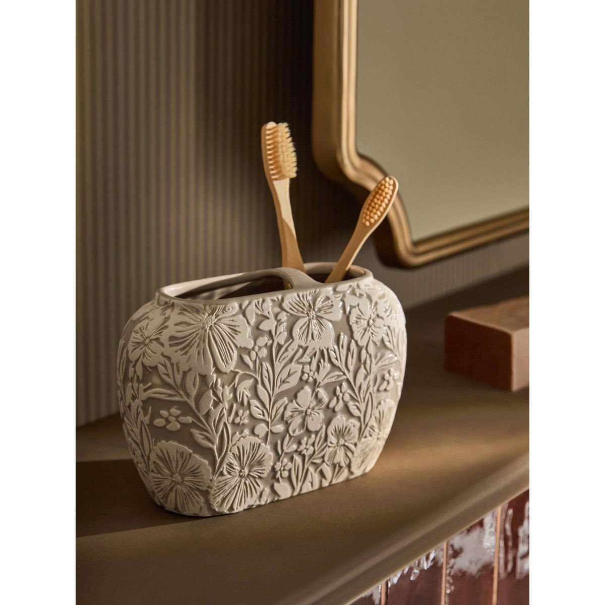 Porte-brosse à dents coloris naturel fleurs crème, NEXT