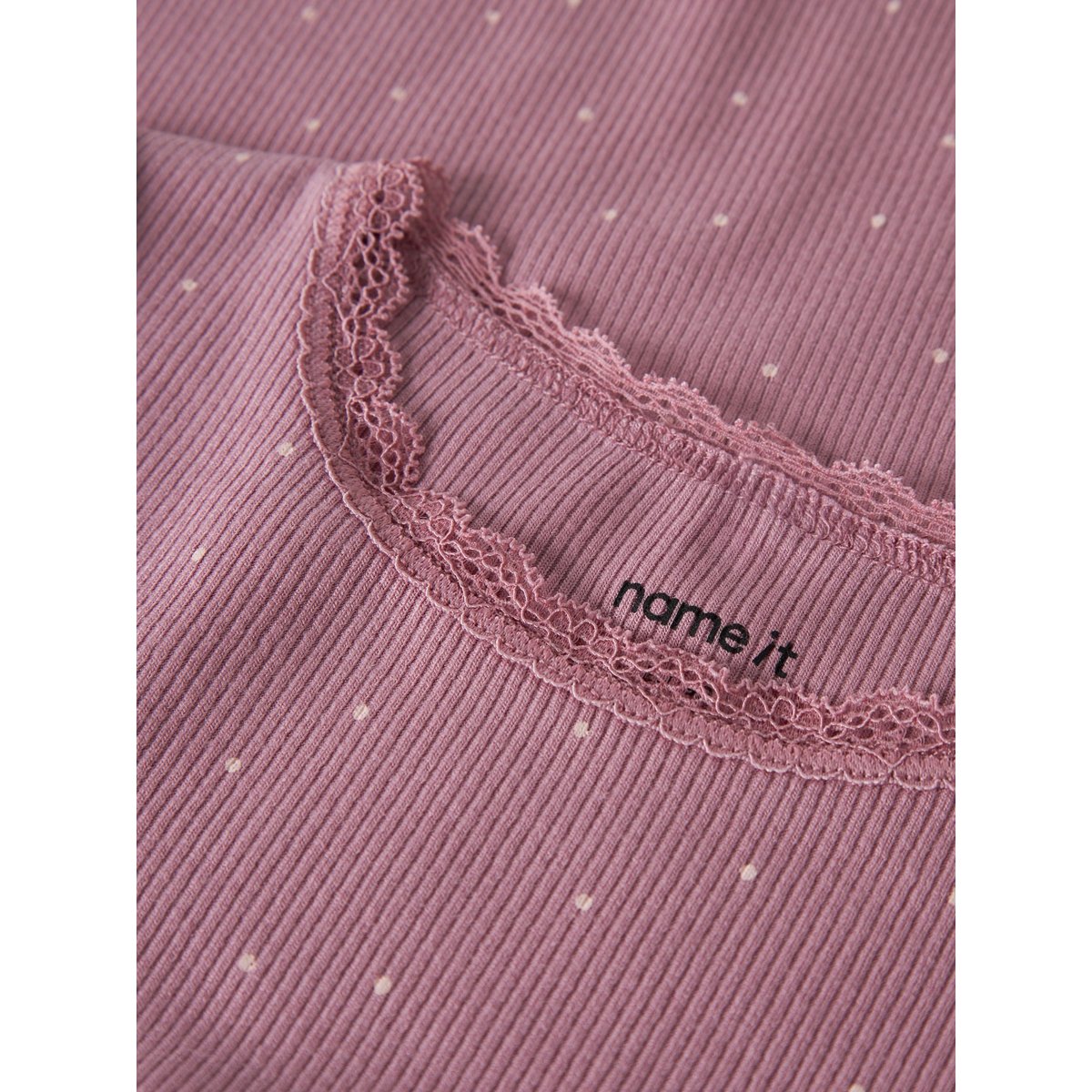 Top violet - lilas, NAME IT