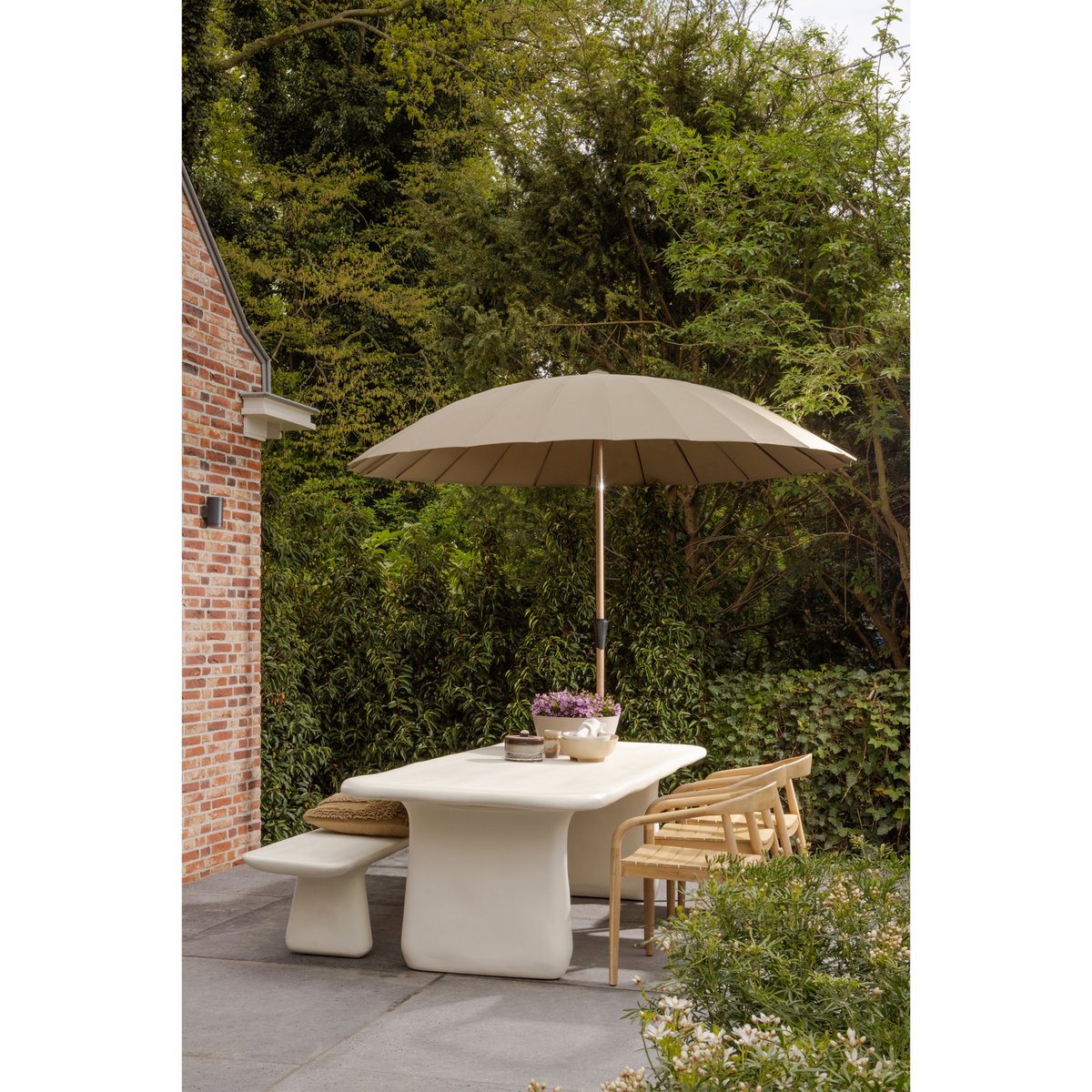 Banc de salle à manger en polymère renforcé de fibres LOGGIA beige, WOOOD