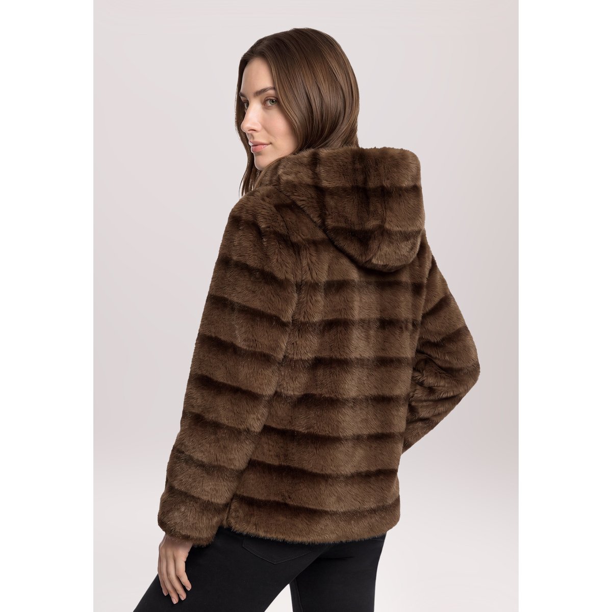 Veste en peluche à capuche taupe/marron, BETTY BARCLAY