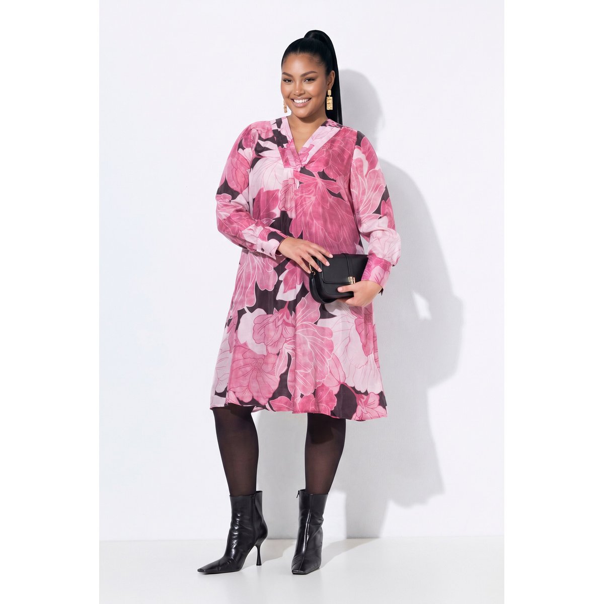 Robe en cupro mélangé, motif grandes fleurs prune foncé, ULLA POPKEN