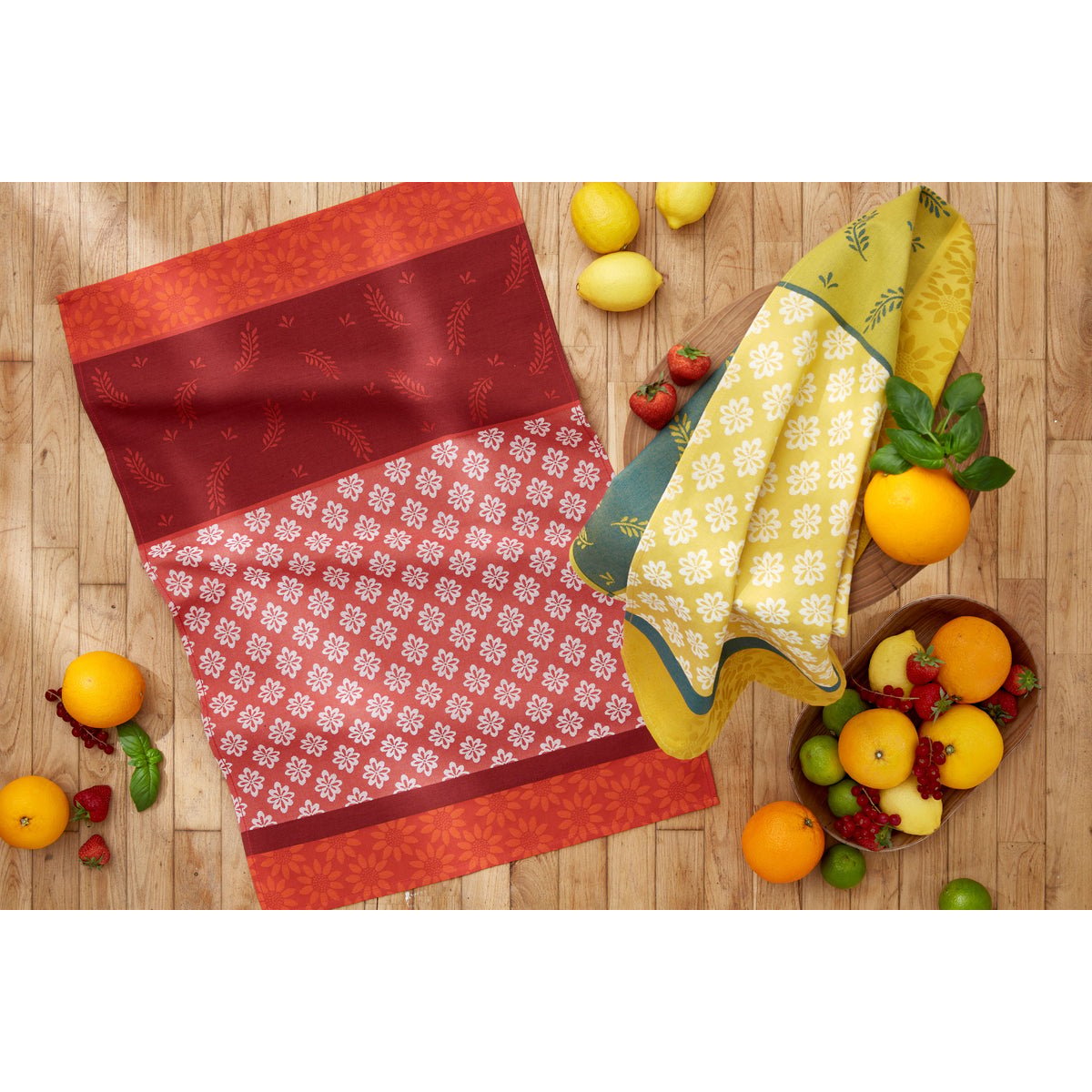 Torchon jacquard en coton BASTIDE rouge, COUCKE