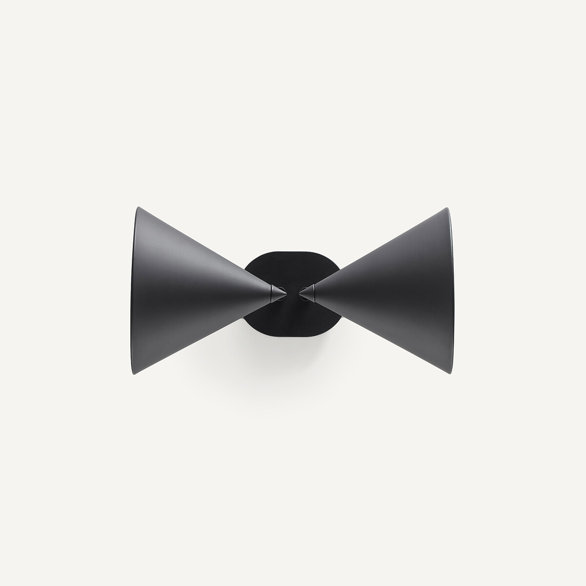 Aplique com cone duplo, Moke preto , AM.PM