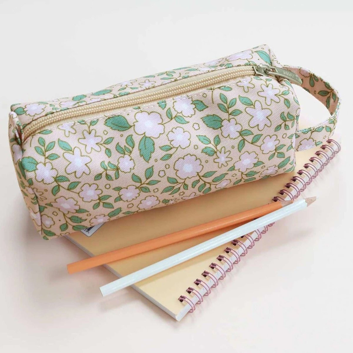 Trousse pour enfant pêche, A LITTLE LOVELY COMPANY