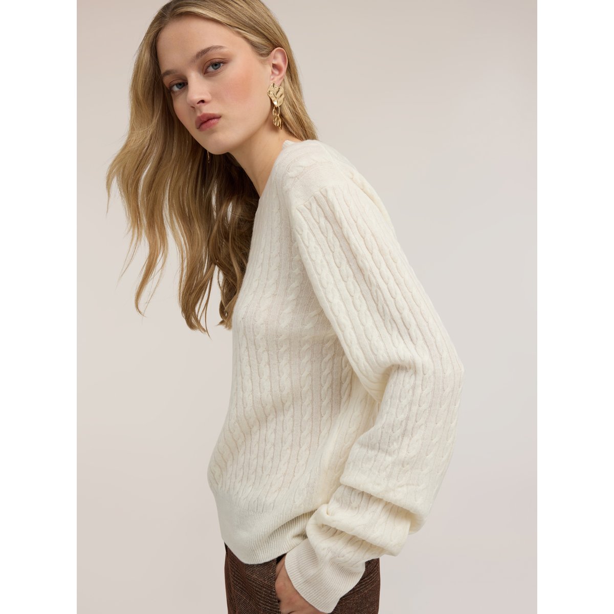 Pull à torsades blanc, MOTIVI