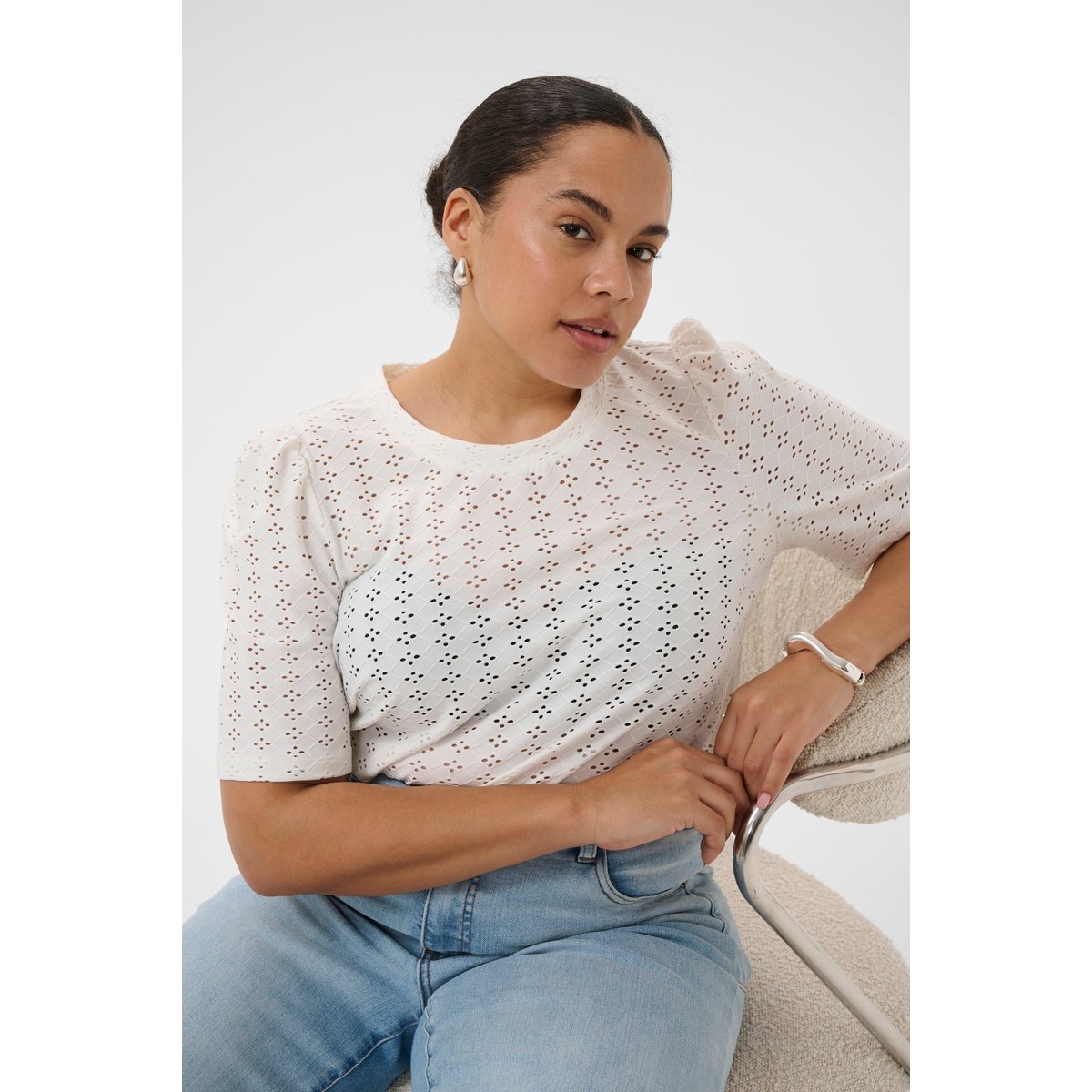 T-shirt blanc chalk, KAFFE CURVE