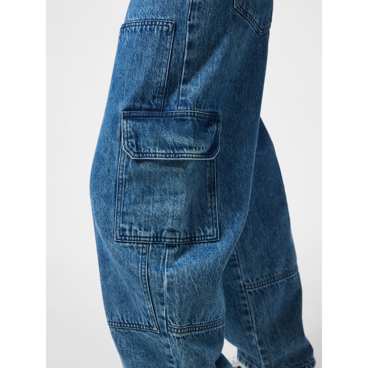 Jean Cargo bleu - medium blue denim1, PIECES