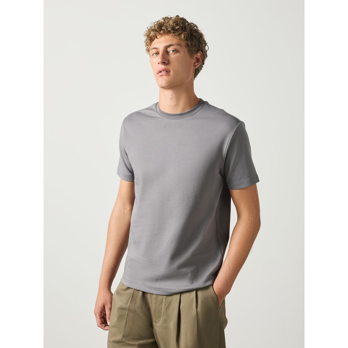 T-shirt épais et doux motionflex gris, NEXT