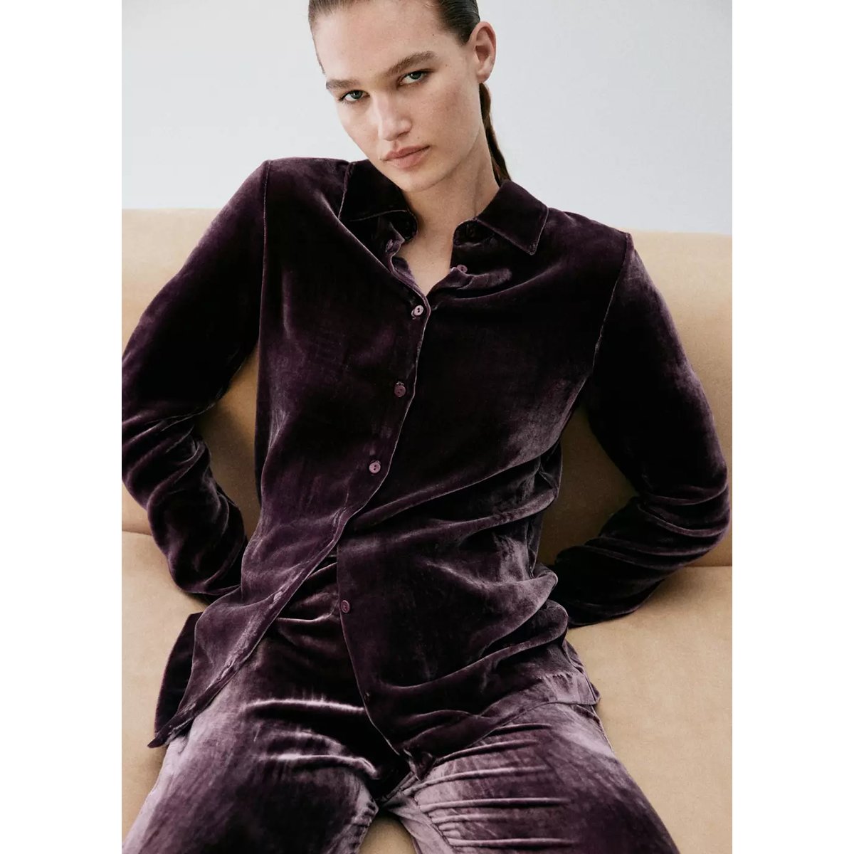 Chemise velours soie violet, MANGO