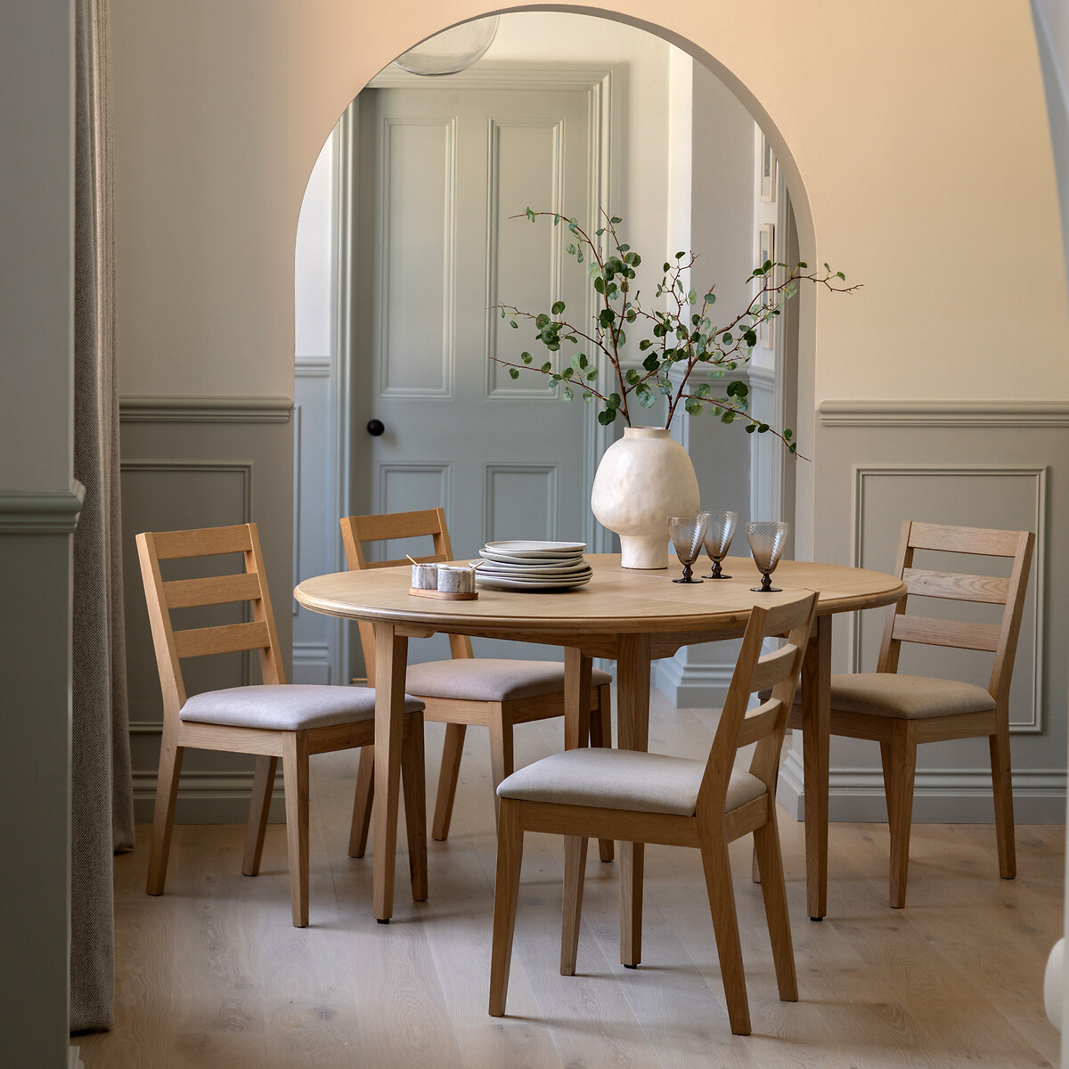 Harriet Oak Round Extending Dining Table light oak wood, SO'HOME