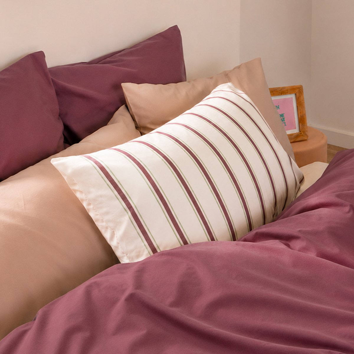 Lot de 2 taies d’oreiller imprimées en percale de coton bio, LA RAYURE BICOLORE violet, A DEMAIN
