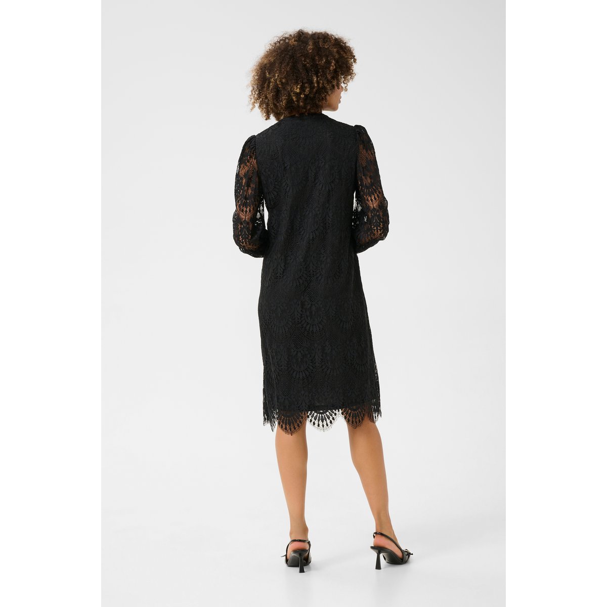 Robe noir, CULTURE