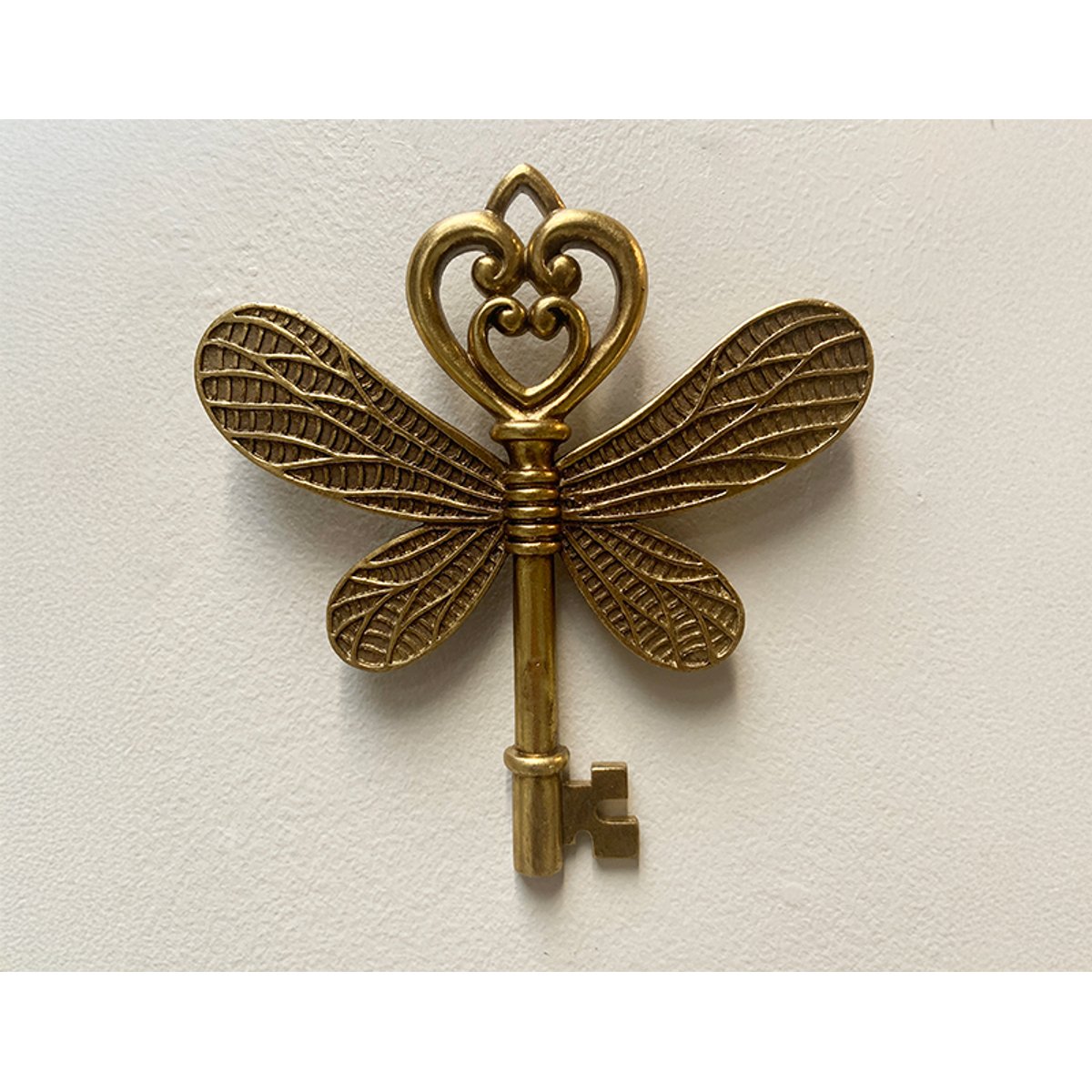 Déco murale clé ailes 16x17.3cm or, EMDE