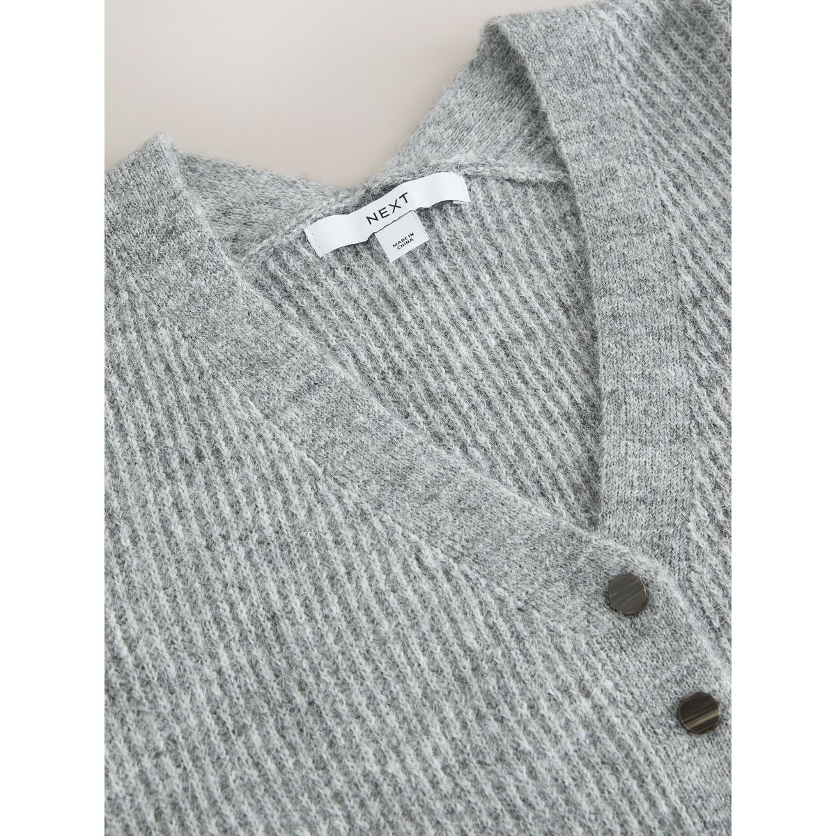 Cardigan côtelé en laine mélangée à col v gris chiné, NEXT