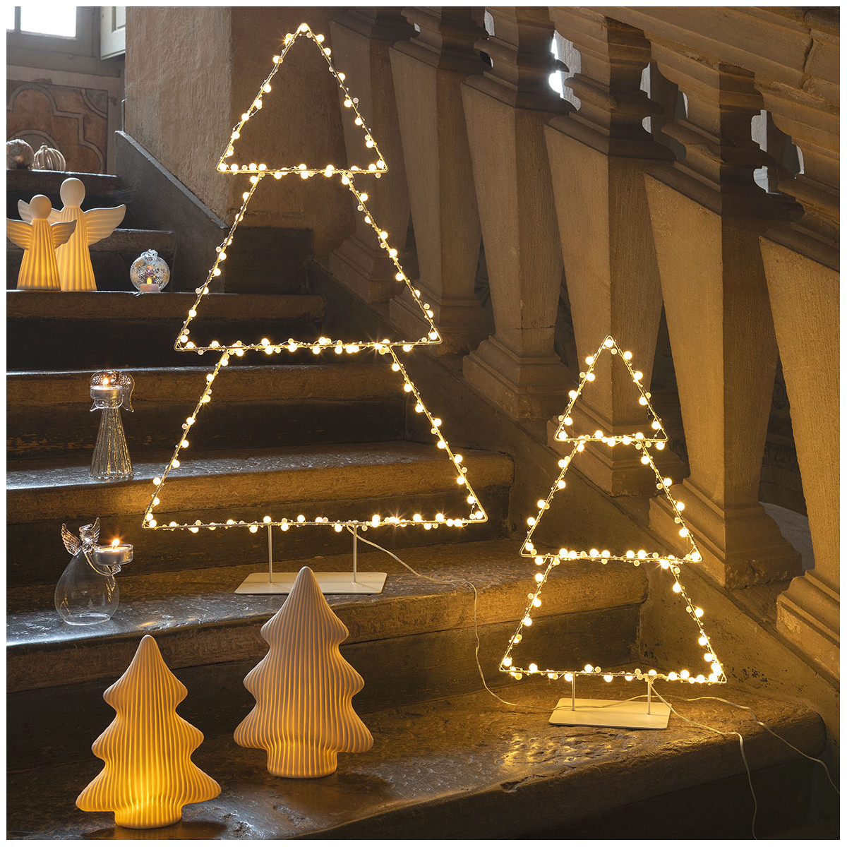 Sapin lumineux en métal - Petit modèle - H. 50 cm blanc, MATHILDE M