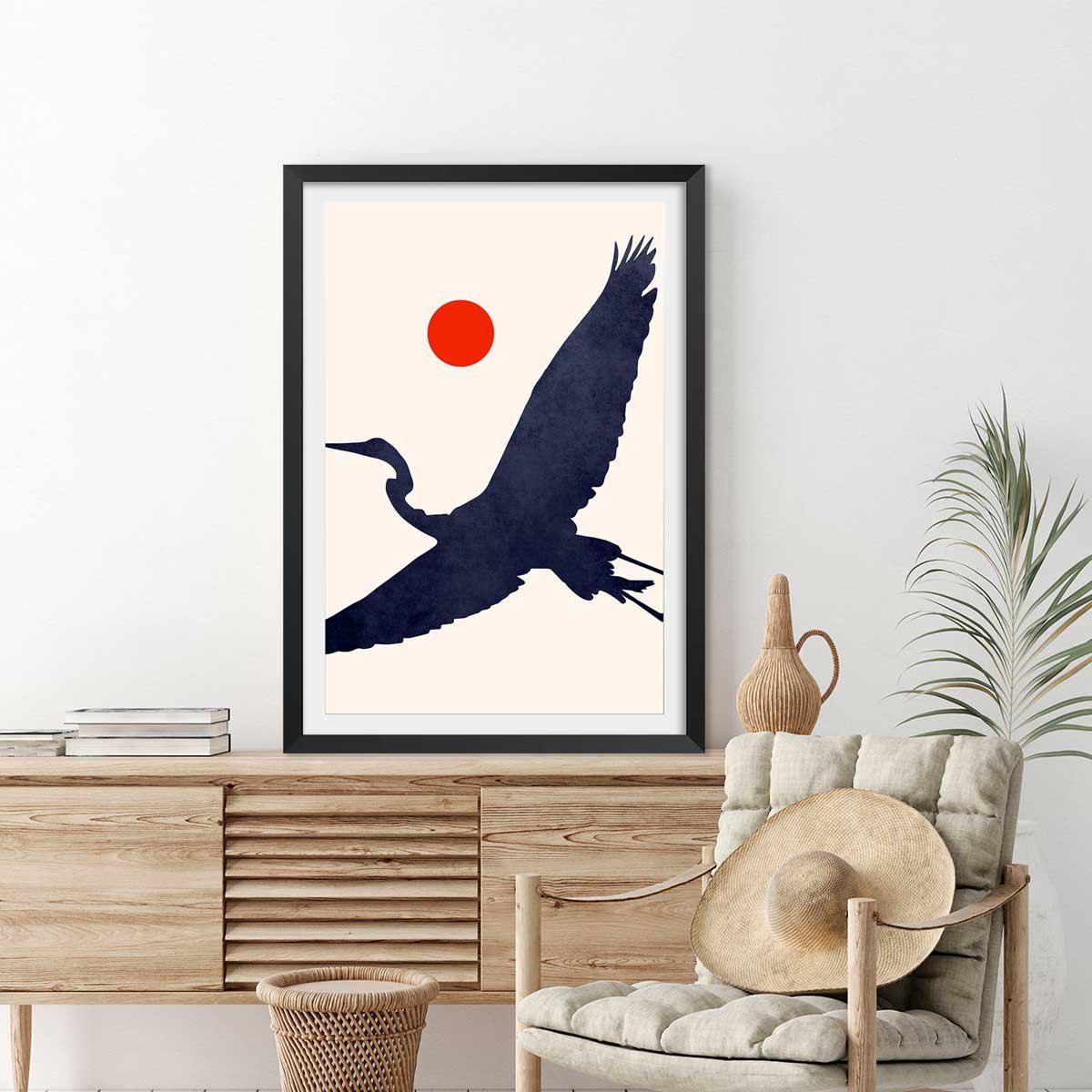 Affiche paysage Grue au soleil levant affiche + cadre en bois - noir, HEXOA