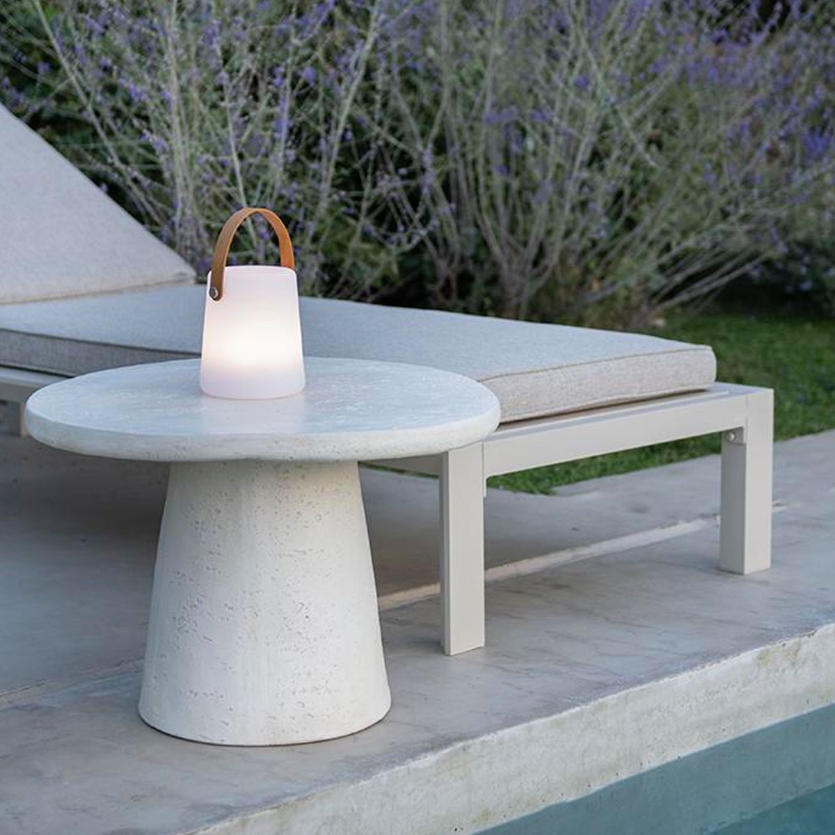 Table basse ronde blanche effet travertin 60x60x42cm blanc, WADIGA