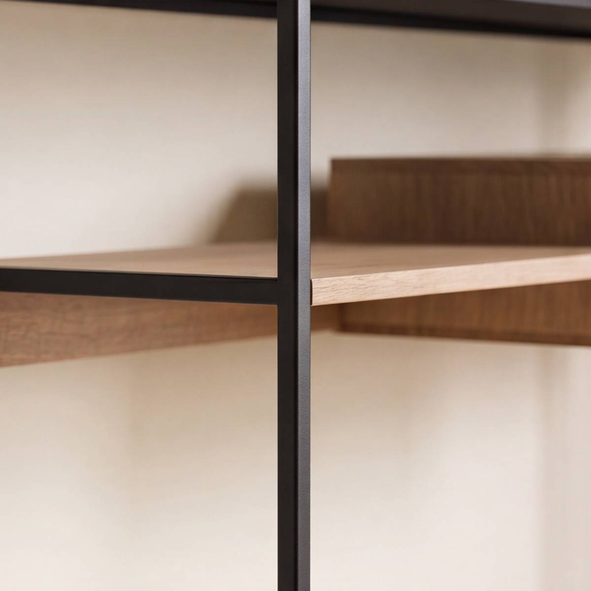Console en métal rectangle ORTENSE noir, MADE IN MEUBLES