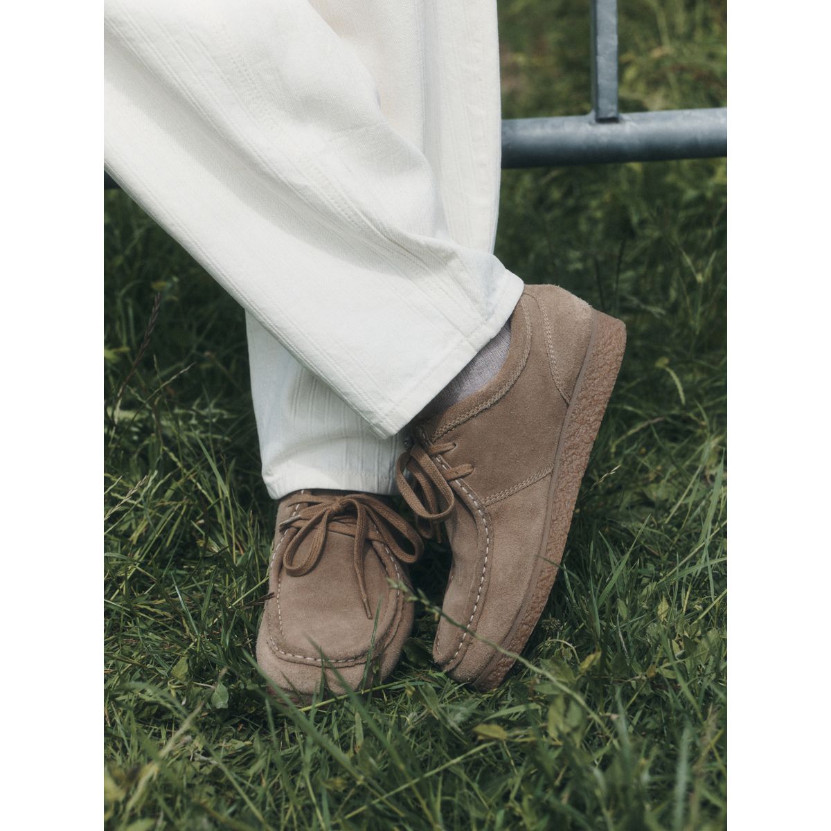 Chaussures avec effet plastron marron fauve, NEXT