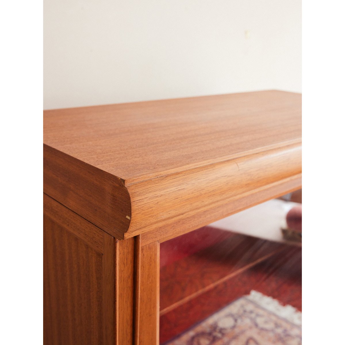 Vitrine MD en bois Victoria N°1361 - Bon état bois clair, DEBONGOUT