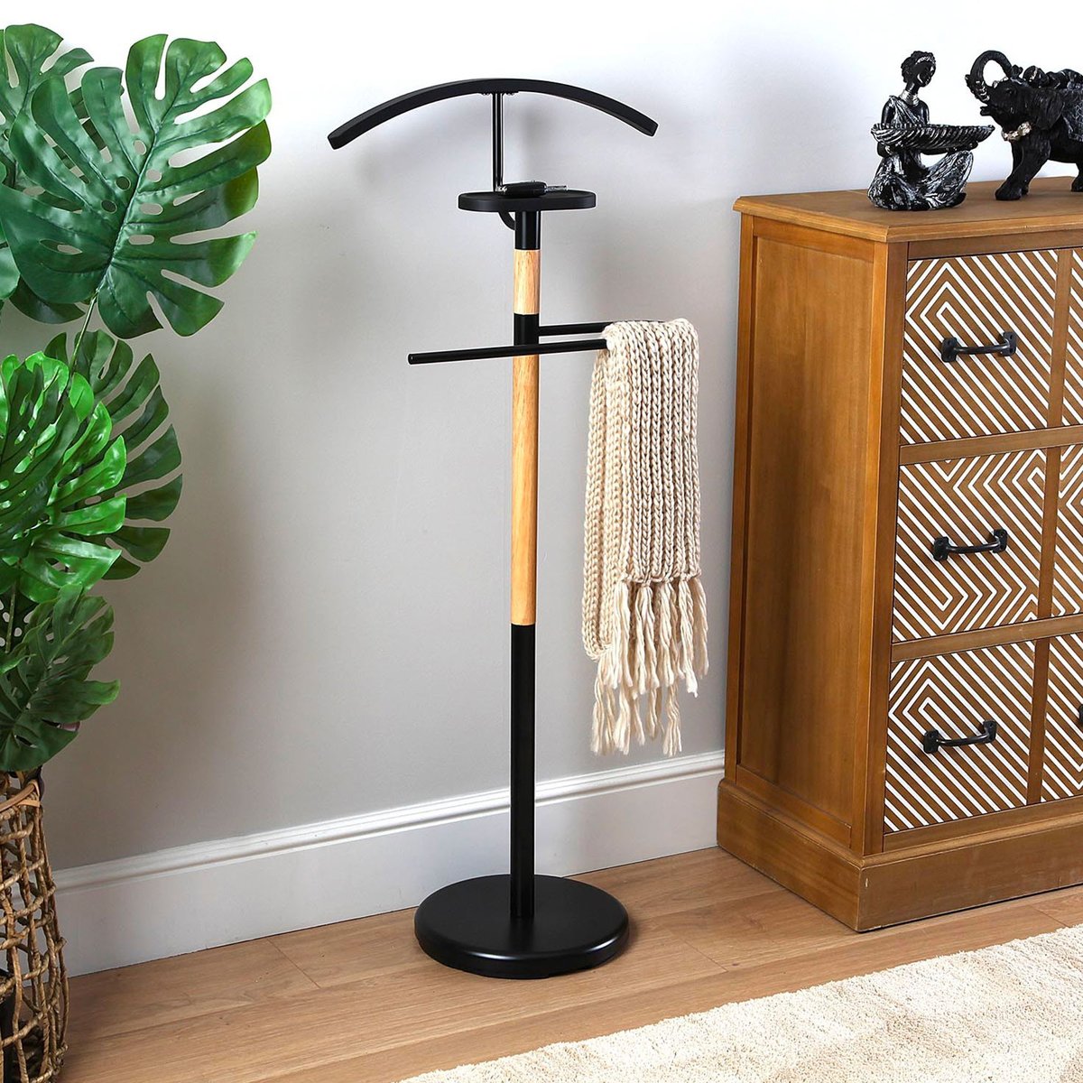 Valet de nuit bois et noir 46.5x29x112cm noir, VERSA
