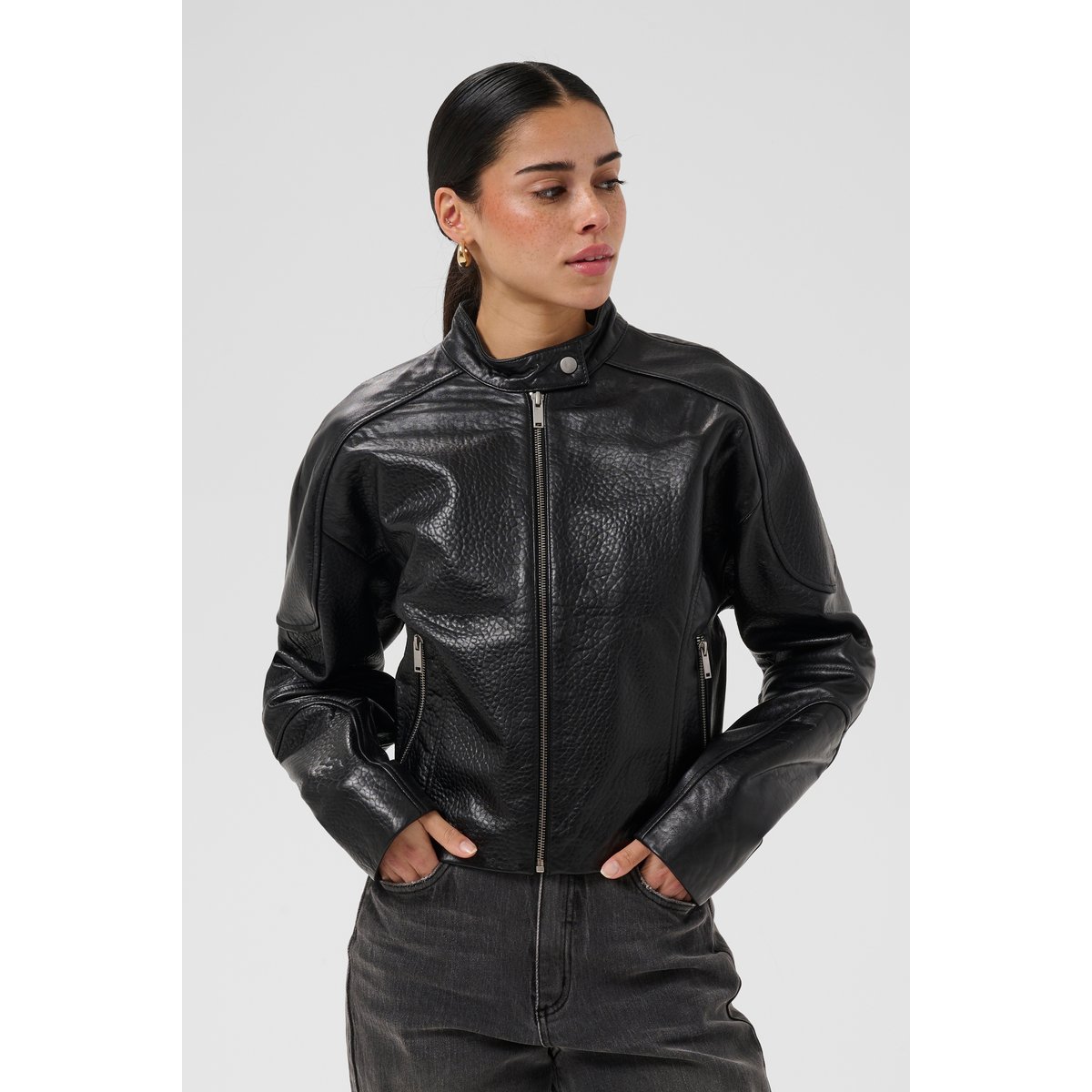 Veste en cuir noir black deep, KAFFE