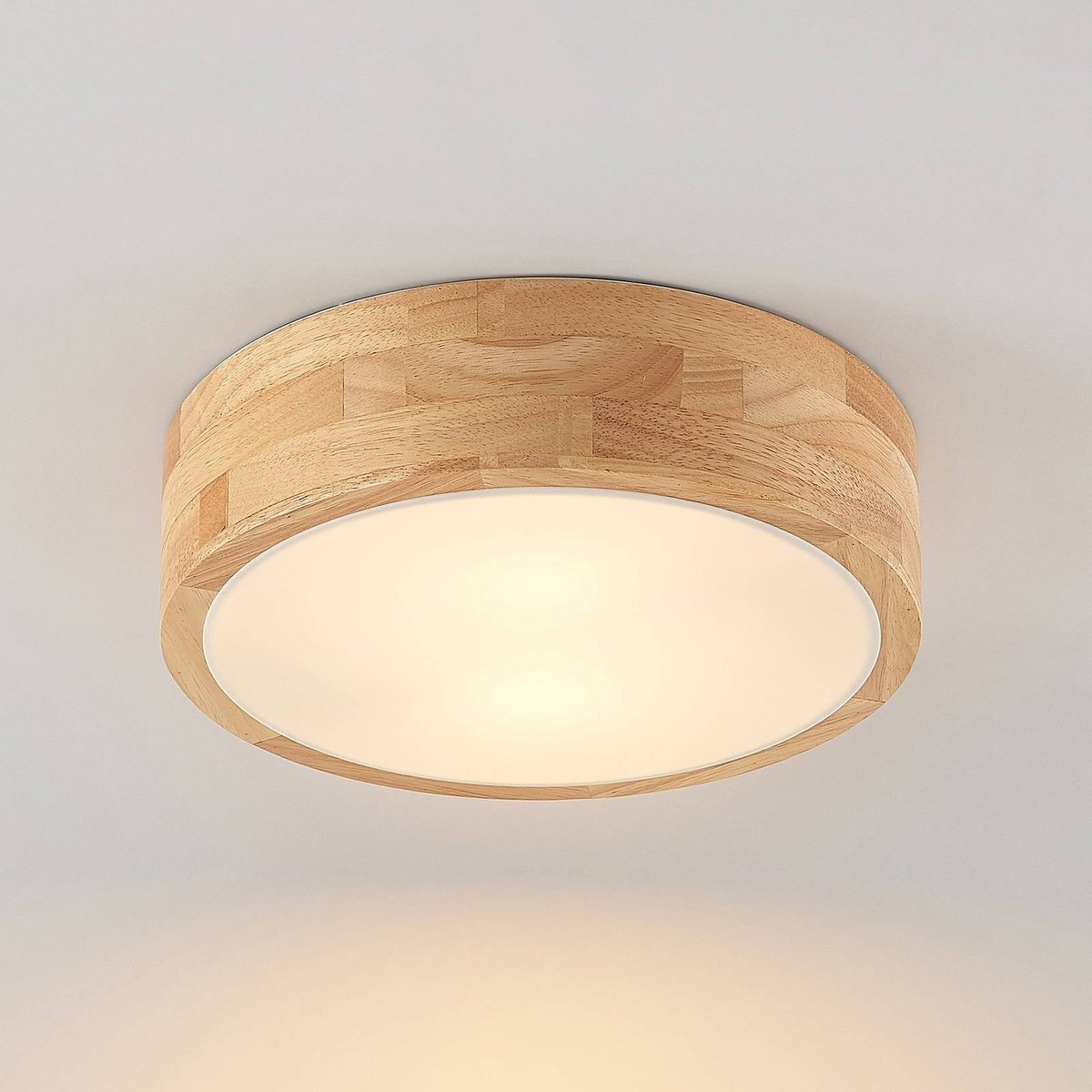 Plafonnier en bois traditionnel, Tanju bois clair, blanc, LINDBY