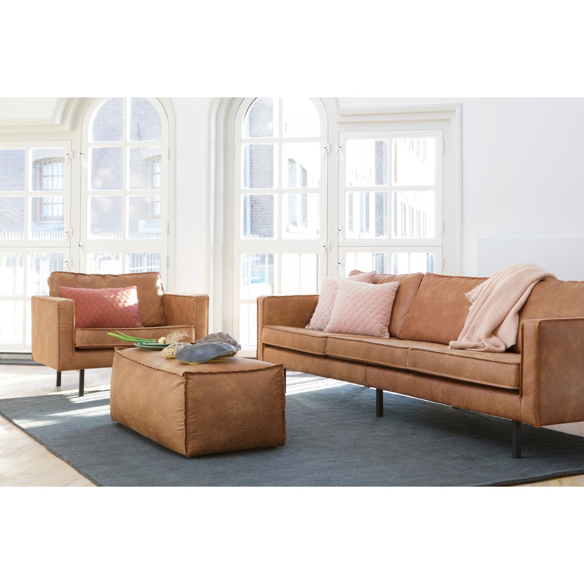Fauteuil en similicuir RODEO cognac, WOOOD