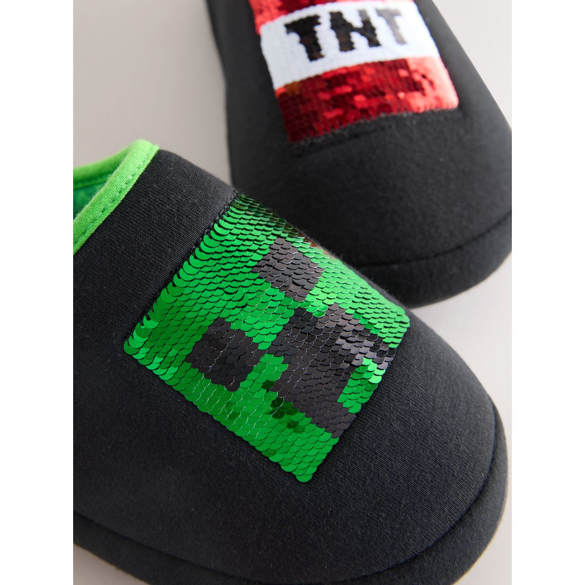 Mules chaussons à sequins minecraft noir, NEXT