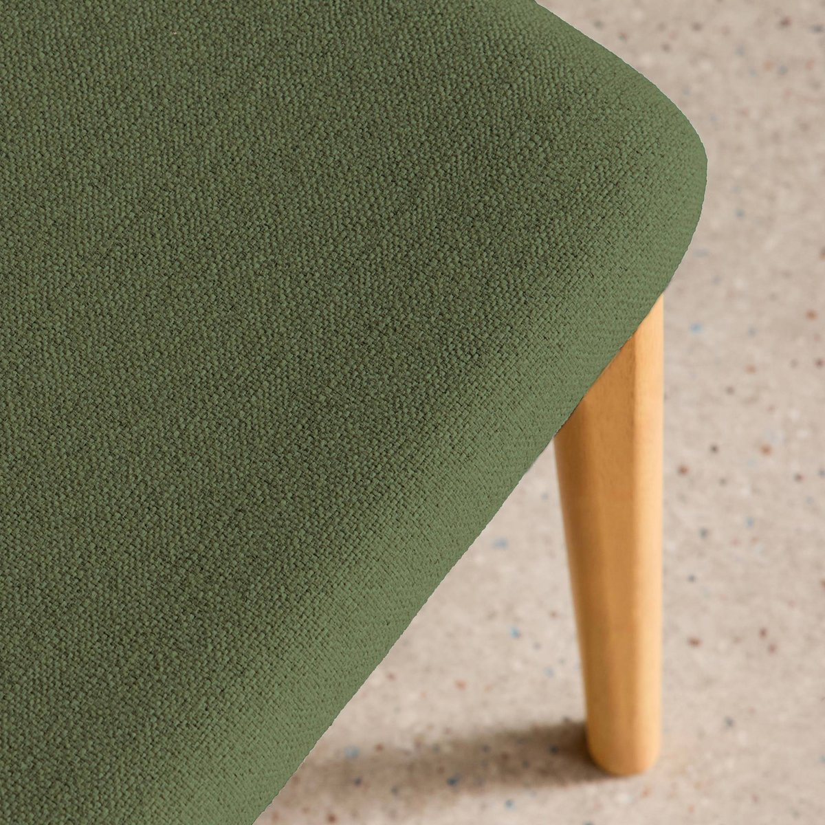 Chaise vintage bois d'hévéa naturel et tissu (lot de 2) ARIA kaki, SWEEEK