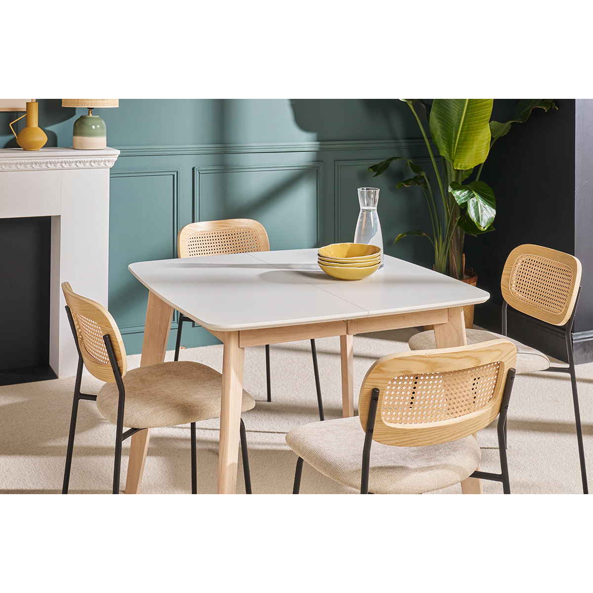 Chaises design en tissu effet velours texturé beige, métal noir et cannage rotin (lot de 2) MIRANDA beige, MILIBOO