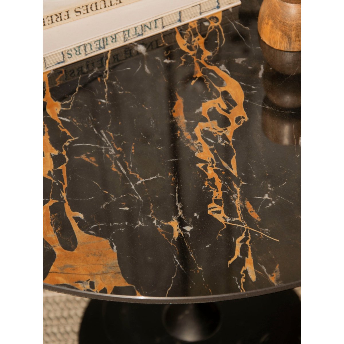 Table basse Tulip de Sovet Donna N°1097 - Bon état noir, DEBONGOUT