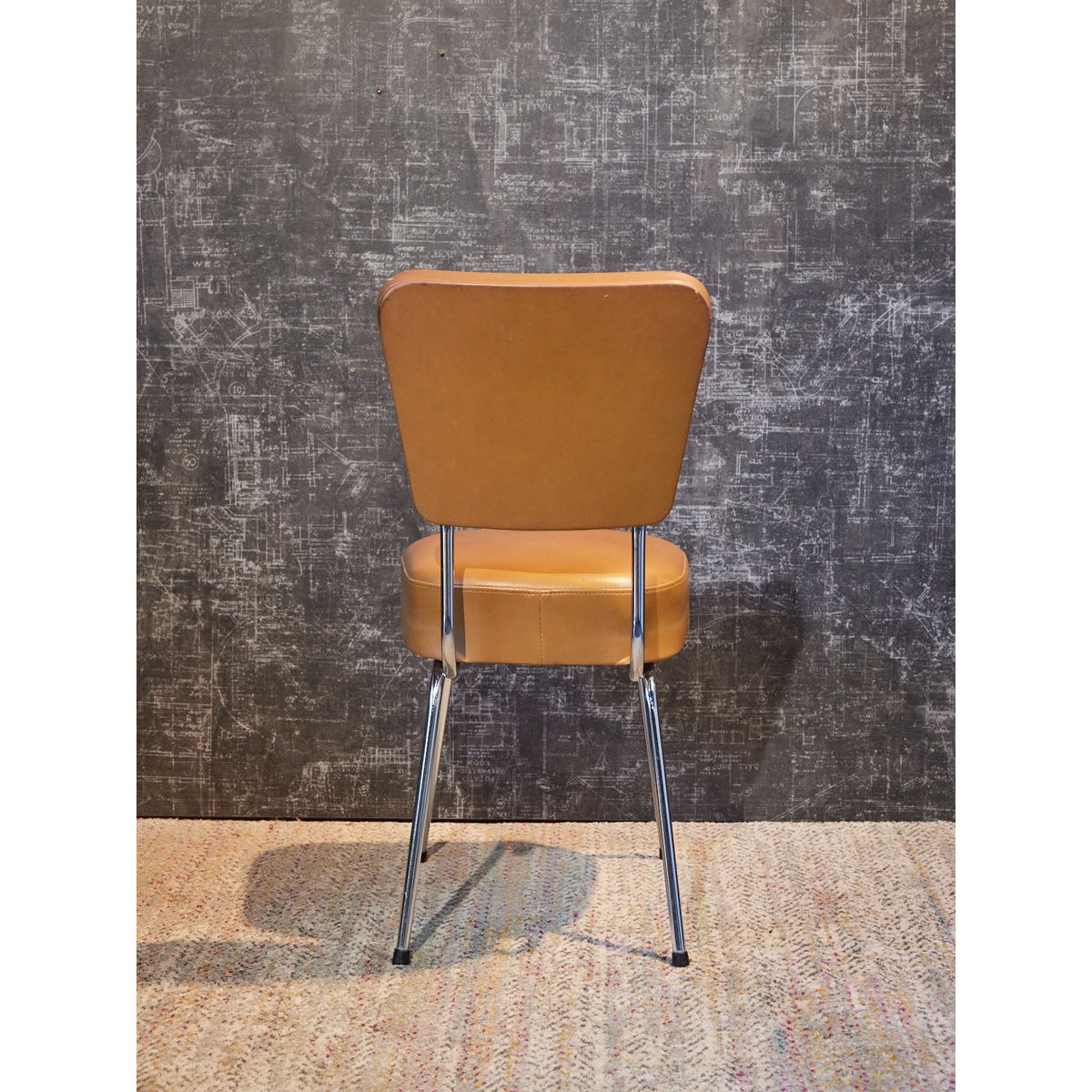 Lot de 3 chaises en skaï camel Claude N°1608 - Bon état camel, DEBONGOUT