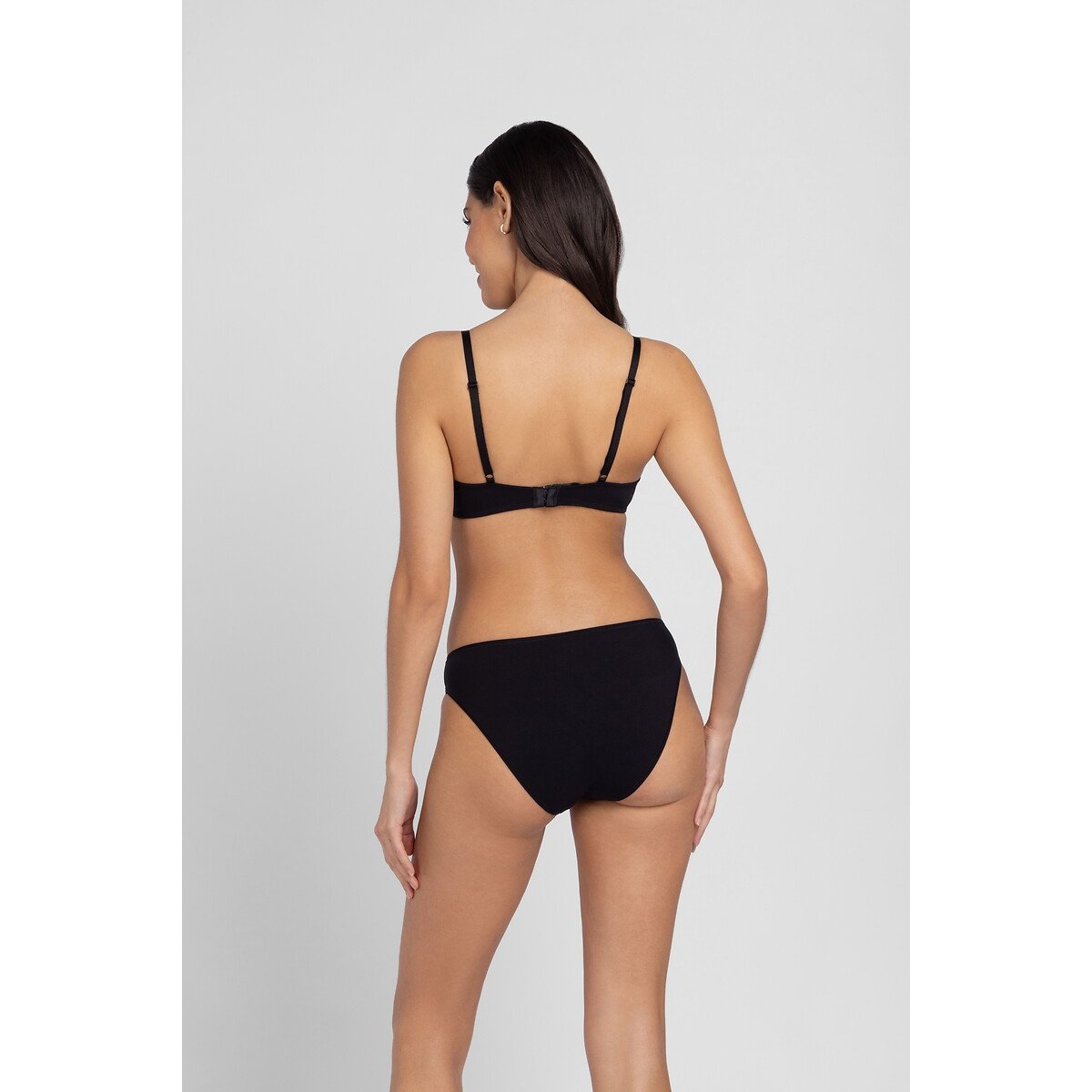 Soutien-gorge plongeant à coques NOA noir, DORINA