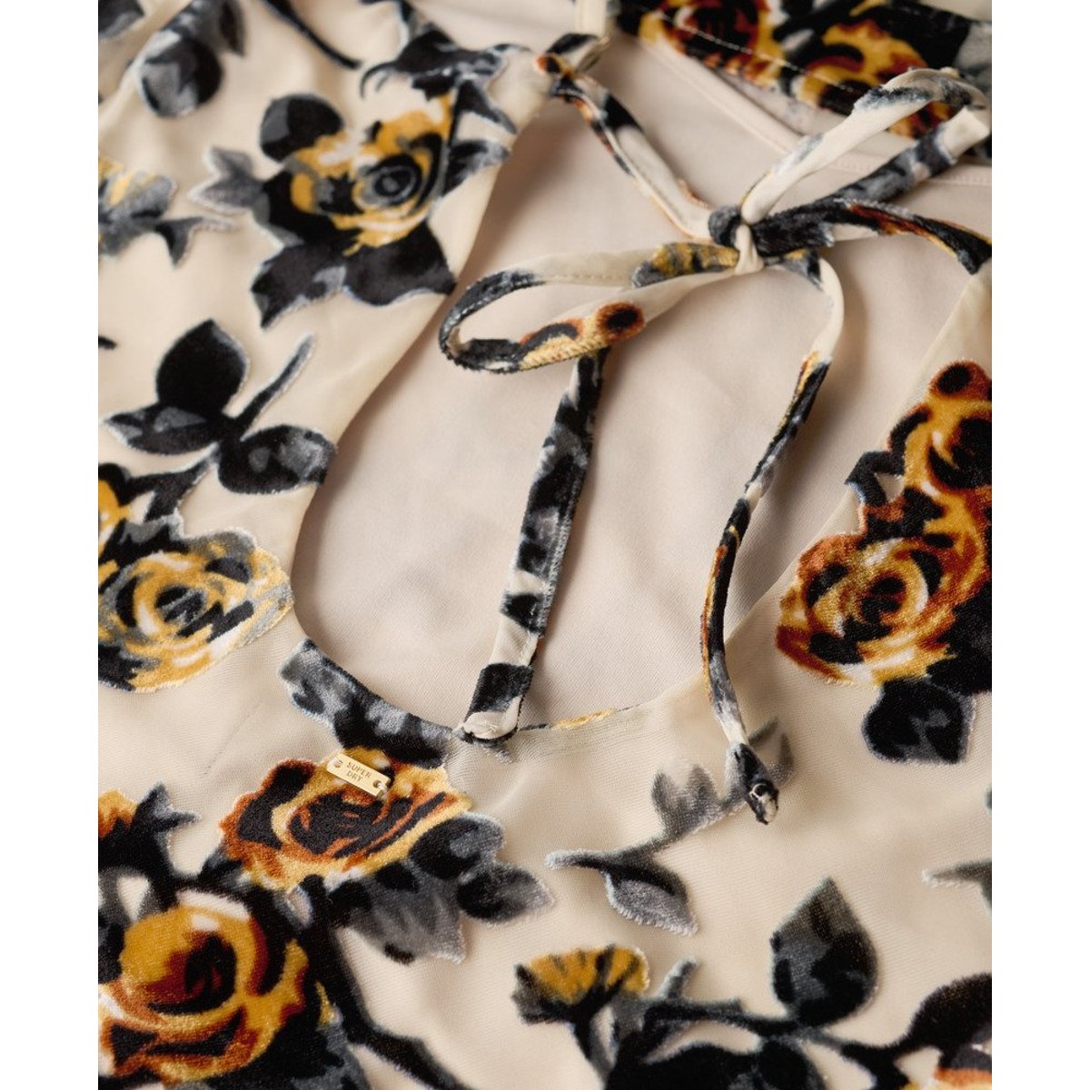 Robe courte en velours dévoré à col bénitier orange brûlé floral, SUPERDRY