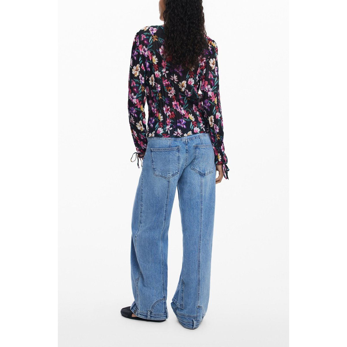 Blouse plissée à fleurs noir, DESIGUAL