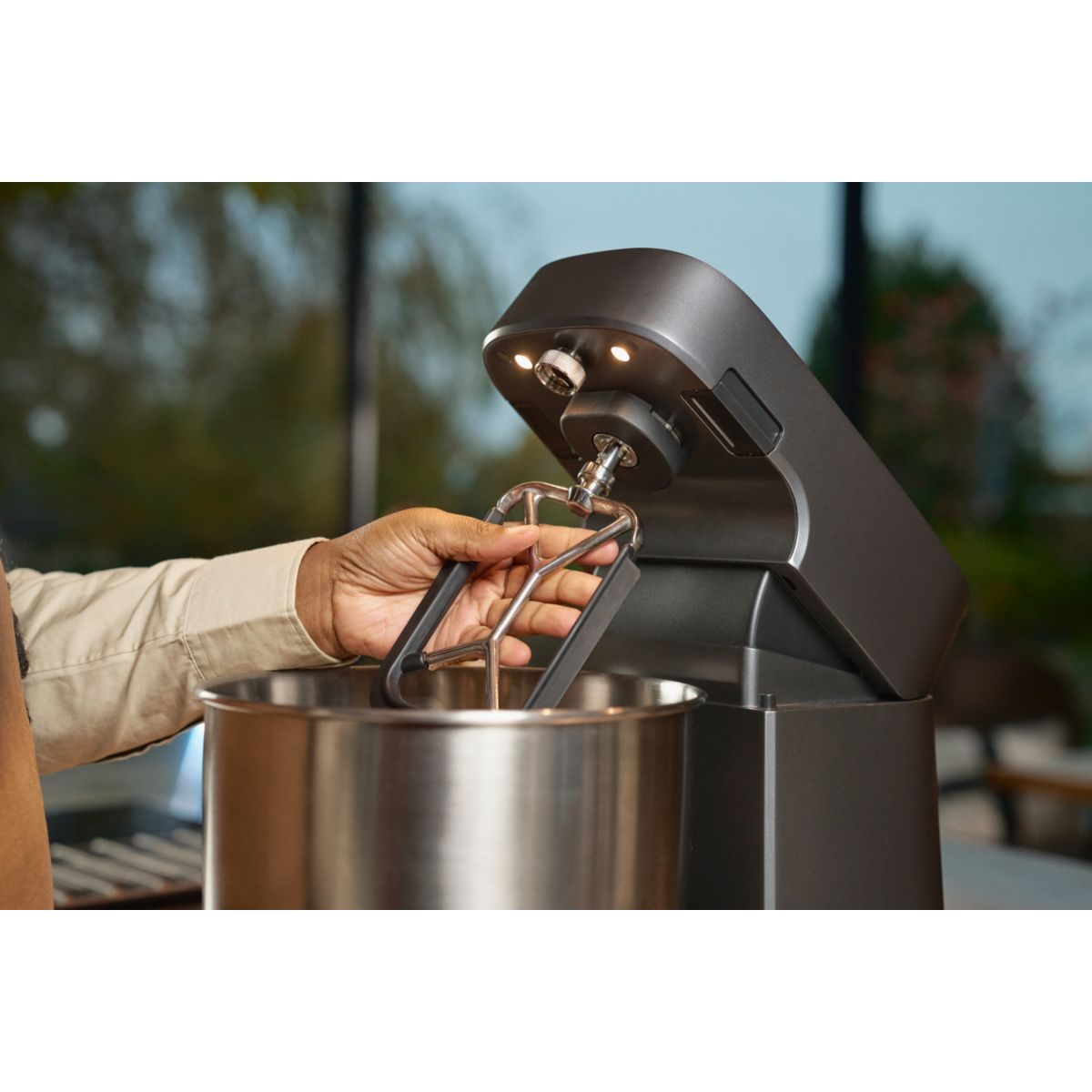 Robot pâtissier Halo Pro gris, 7 L, 58 vitesses, transmission directe couleur unique, OONI