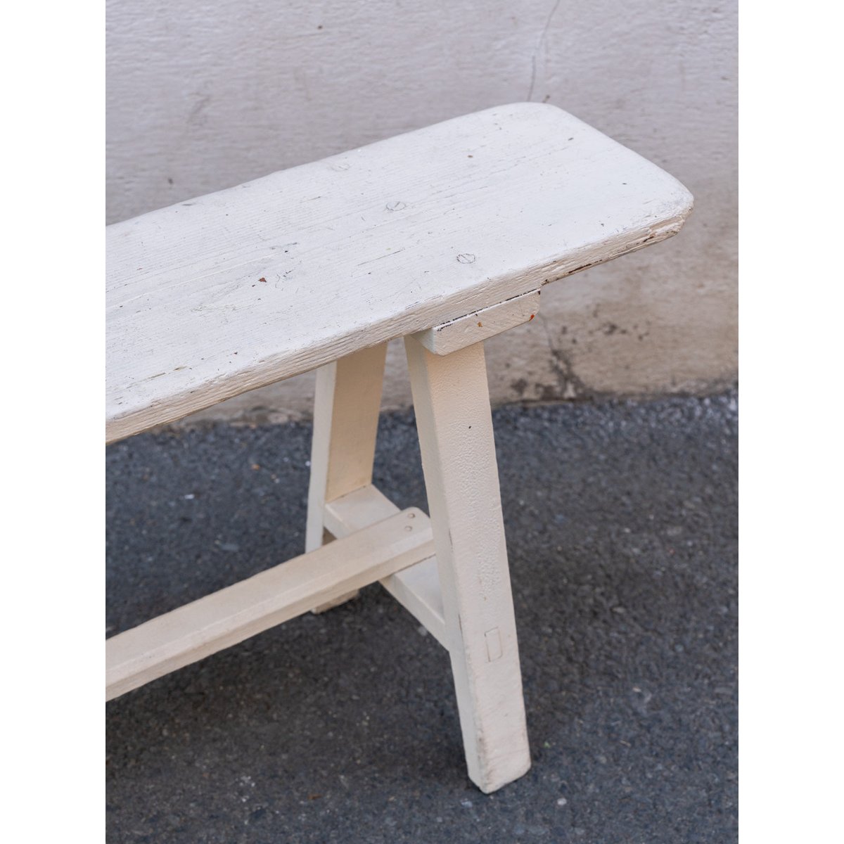 Banc en bois blanc Antoine N°513 - Bon état blanc, DEBONGOUT