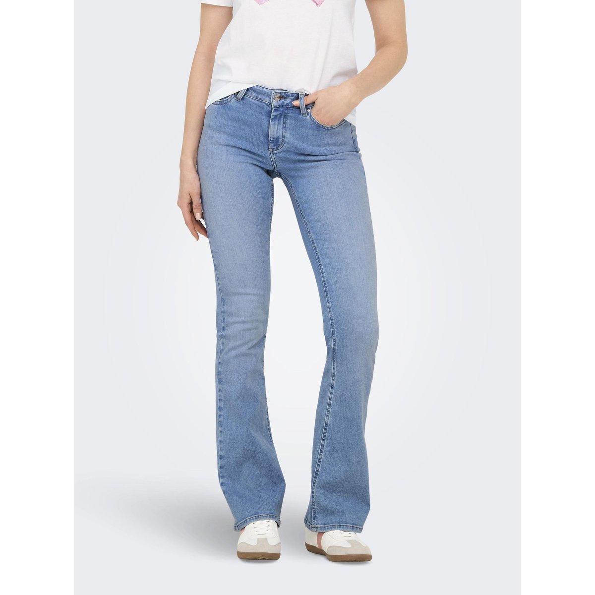 Jean flared ONLBLUSH Taille moyenne Flared Fit Jeans special bright blue denim, ONLY