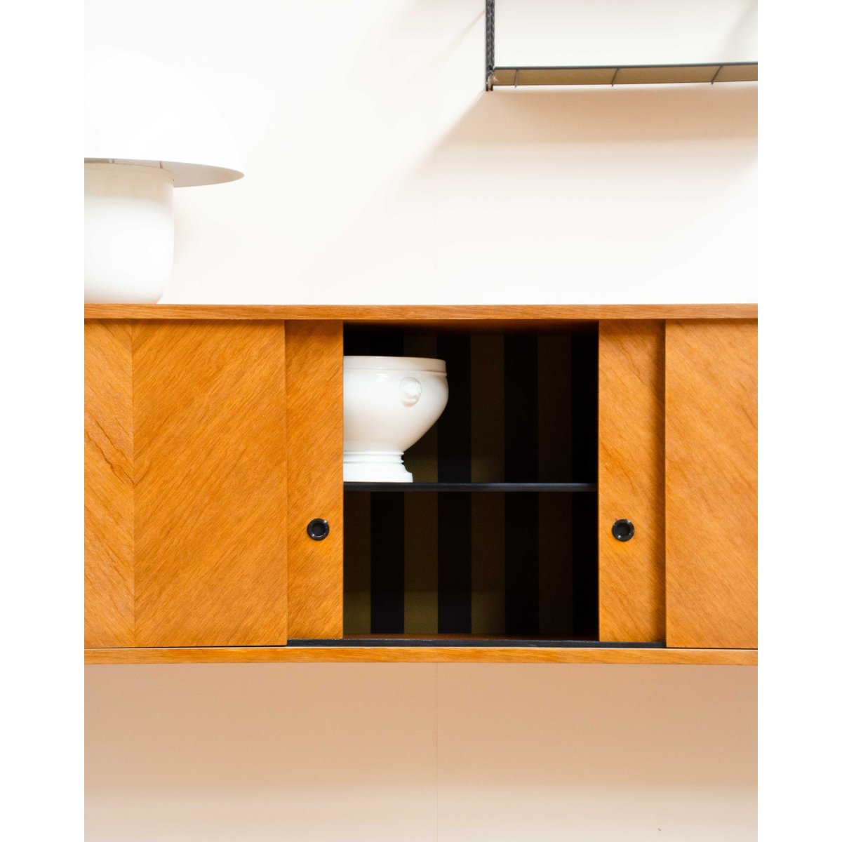 Enfilade en bois Margaret N°757 - Bon état bois foncé, DEBONGOUT