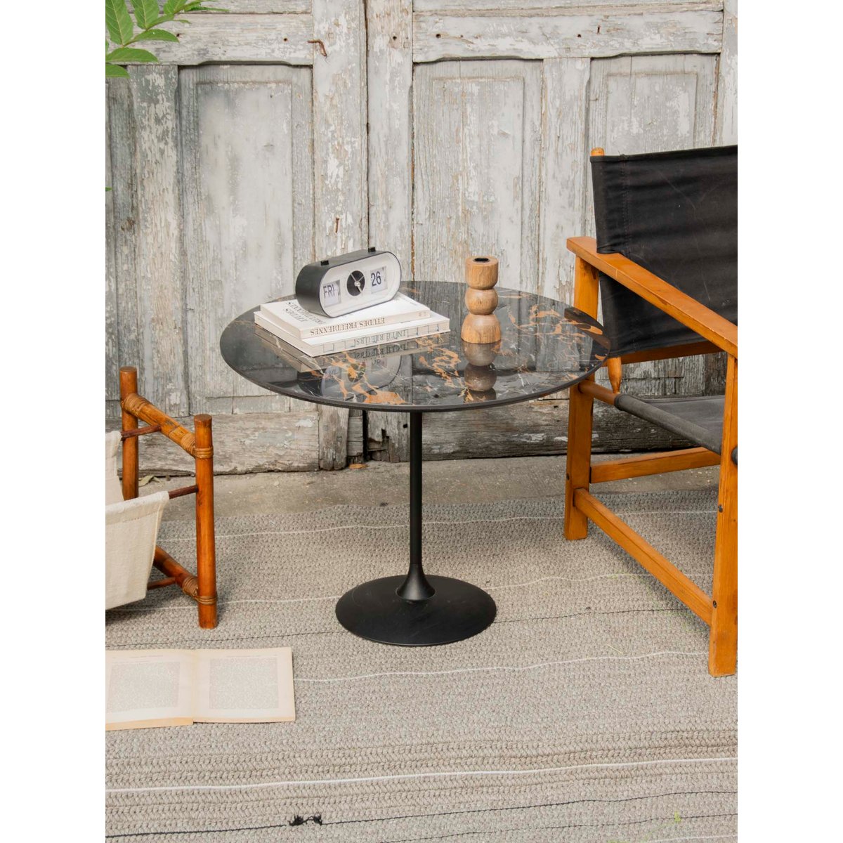 Table basse Tulip de Sovet Donna N°1097 - Bon état noir, DEBONGOUT