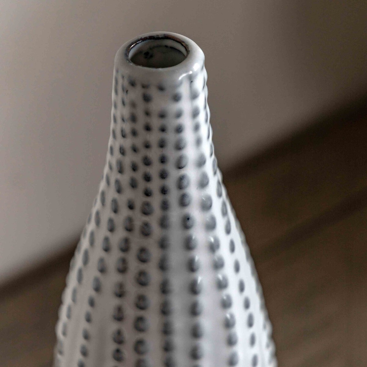 Small Laval Beaded Vase in White grey, ÉDITÉ