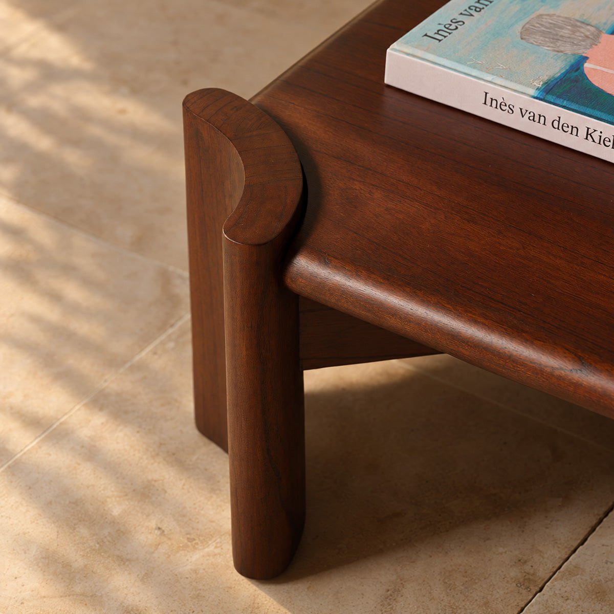 Table basse en mindi ALVAR couleur unique, BERAH GETAH