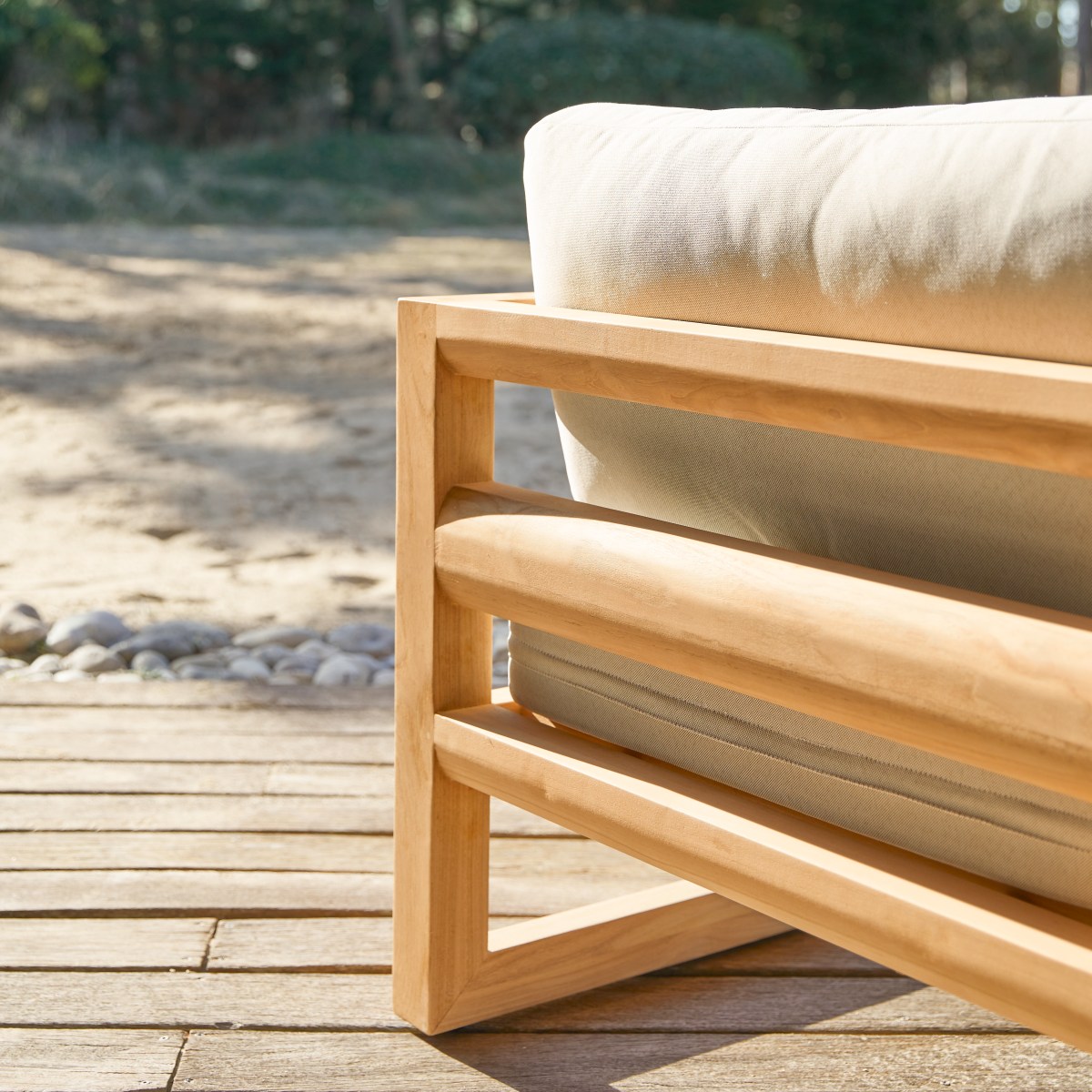 Fauteuil de jardin en Teck massif, NOAH blanc, TIKAMOON