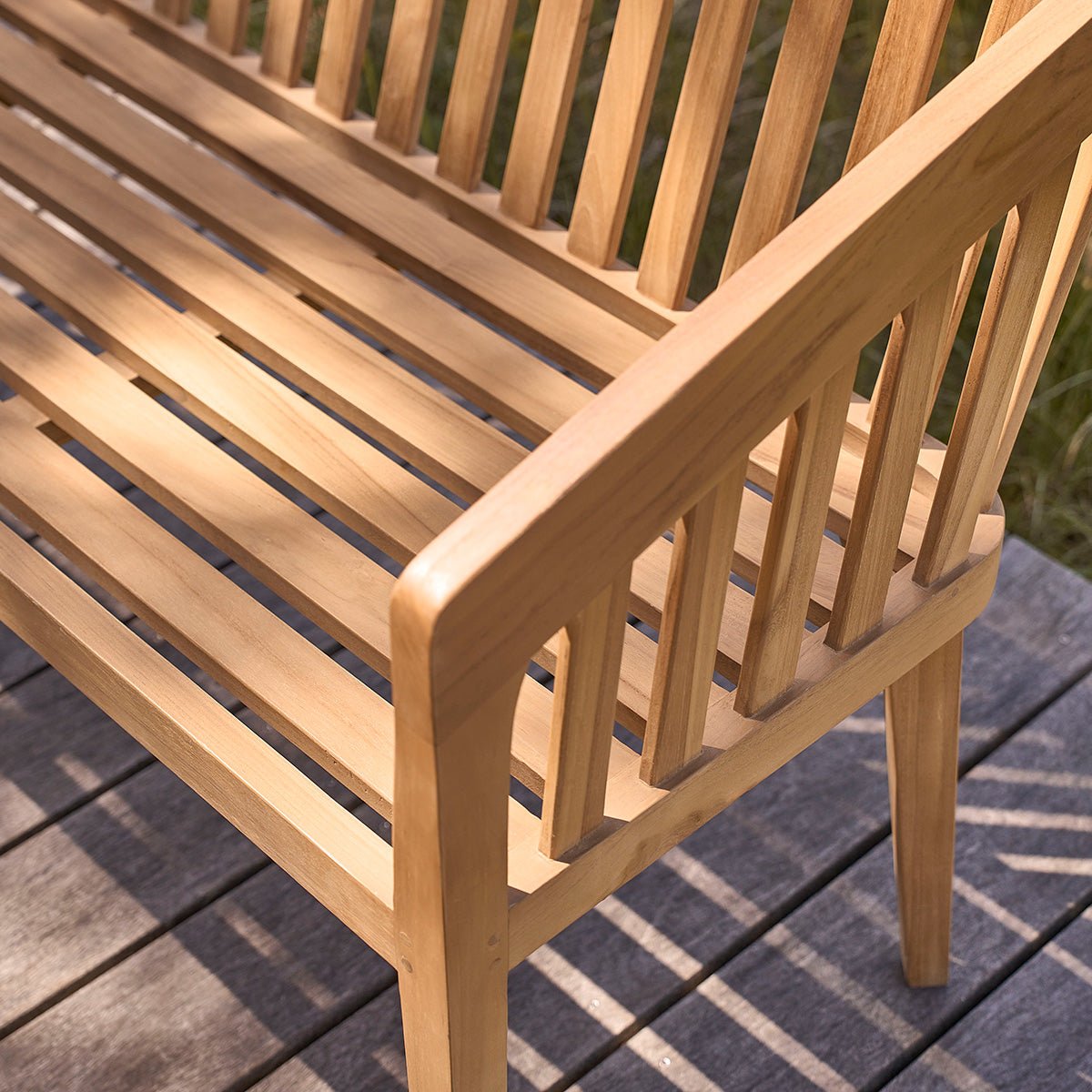 Banc de jardin en teck massif arrondi 3 places BARI naturel, BERAH GETAH