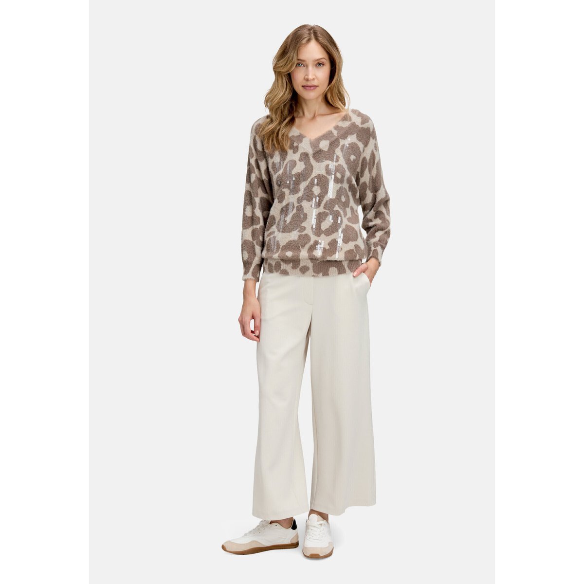Pull-over en maille à manches chauve-souris taupe/taupe, BETTY BARCLAY