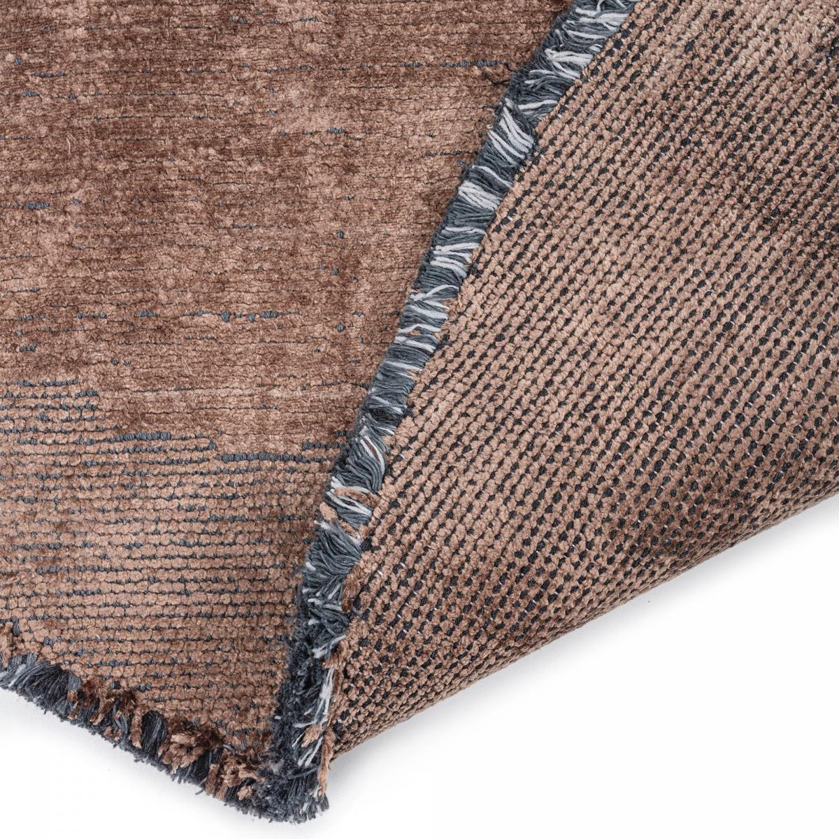 Tapis salon LYN17 AKA kilim, forme originale, Tissé à la main marron, UN AMOUR DE TAPIS