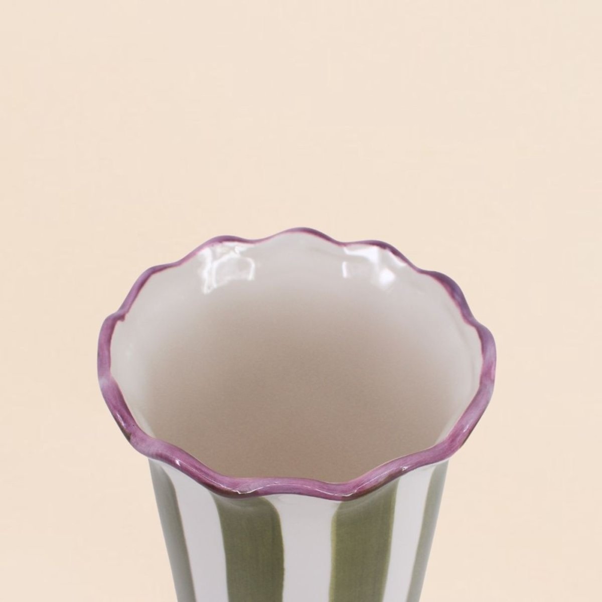 Vase en céramique rayé festonné 16x21cm vert, ORNAMI